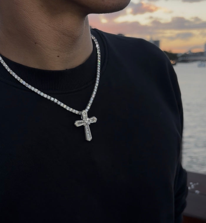 The Como Cross