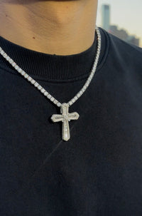 The Como Cross